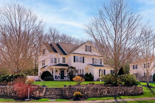12 Sawmill Rd, Walpole, MA, 02081-3770 | Card Image
