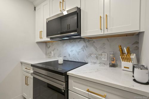 5108 Villa At The, Peekskill, NY, 10566 | Card Image