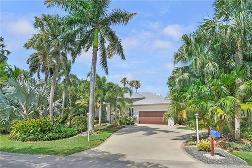 158 River Rd, Stuart, FL, 34996-6328 | Card Image