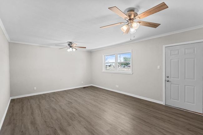 306 S Moss Lake Rd, House other with 3 bedrooms, 2 bathrooms and 4 parking in Big Spring TX | Image 7