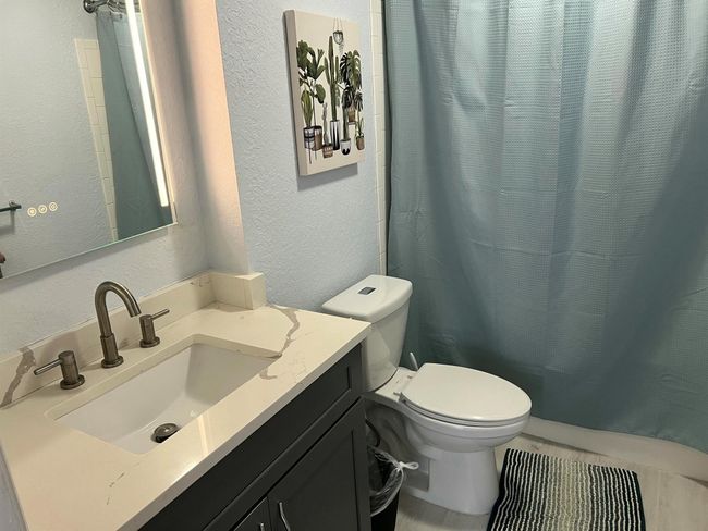 APT-112 - 1805 N Flagler Dr, Condo with 2 bedrooms, 2 bathrooms and null parking in West Palm Beach FL | Image 10