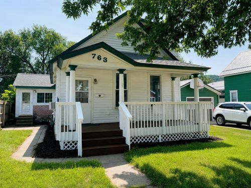 763 W Mark St, Winona, MN, 55987-2620 | Card Image