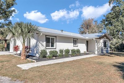 19100 Sw 105 Th Lane, House other with 2 bedrooms, 2 bathrooms and null parking in DUNNELLON FL | Image 3