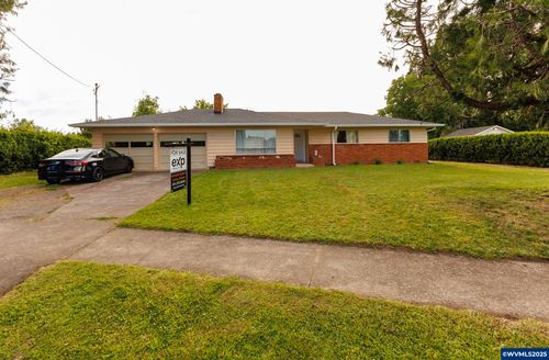 645 S Main St, Mount Angel, OR, 97362-9767 | Card Image