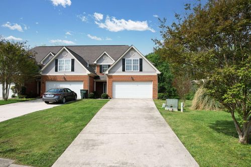 3064 Igou Crossing Dr, Chattanooga, TN, 37421-7142 | Card Image