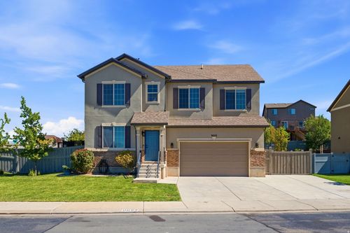 9022 Suffolk Ln, Eagle Mountain, UT, 84005-4421 | Card Image