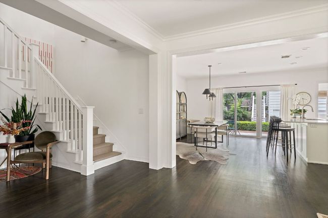 1711 Mohle Dr, House other with 5 bedrooms, 5 bathrooms and 3 parking in Austin TX | Image 8