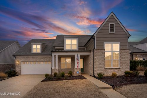 7276 Edgewater Dr, Olive Branch, MS, 38654-2513 | Card Image