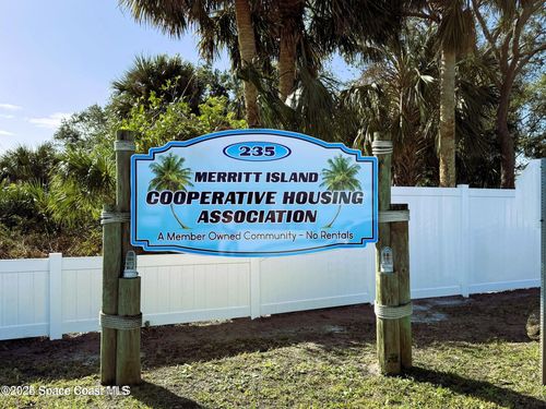 c1-104-205 Buccaneer Ave, Merritt Island, FL, 32952-2552 | Card Image