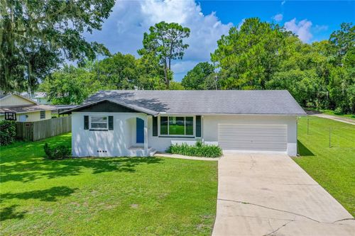 324 Dixie Dr, Holly Hill, FL, 32117-4240 | Card Image