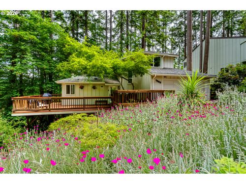 1695 Cameo Dr, Eugene, OR, 97405 | Card Image