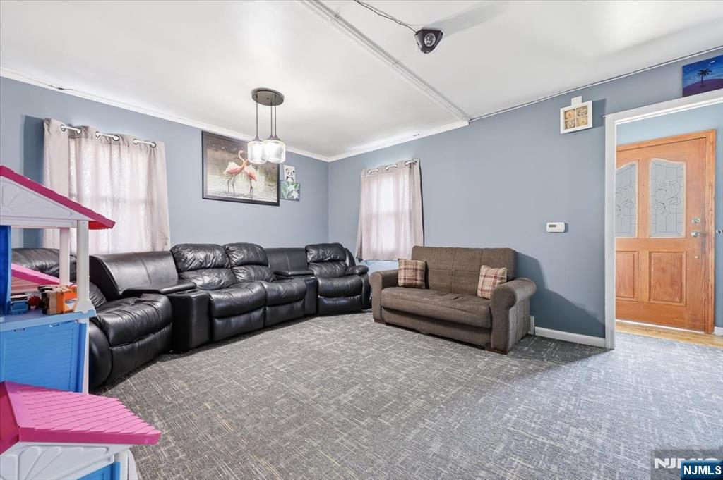 Residential Lease in Englewood 3