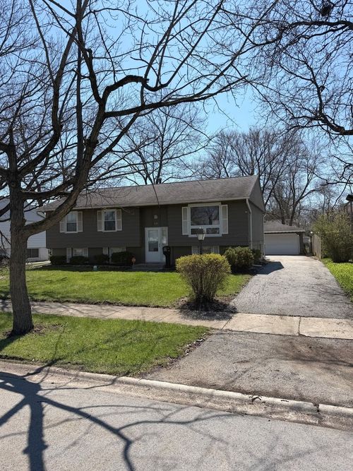 450 E Mulberry Ct, Glenwood, IL, 60425-1787 | Card Image