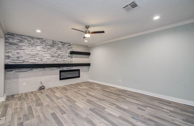 27319 Afton Way, House other with 4 bedrooms, 3 bathrooms and 2 parking in Huffman TX | Image 8