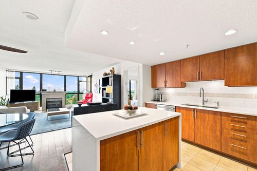 1203-615 Hamilton Street, New Westminster, BC, V3M7A7 | Card Image