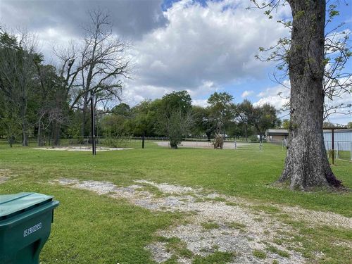 602 W Burton Street, Sulphur, LA,  | Card Image