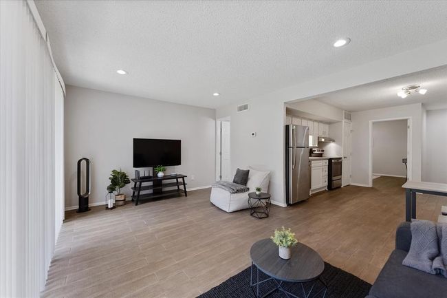 APT-415D - 12900 Walden Rd, Townhouse with 1 bedrooms, 1 bathrooms and null parking in Montgomery TX | Image 6