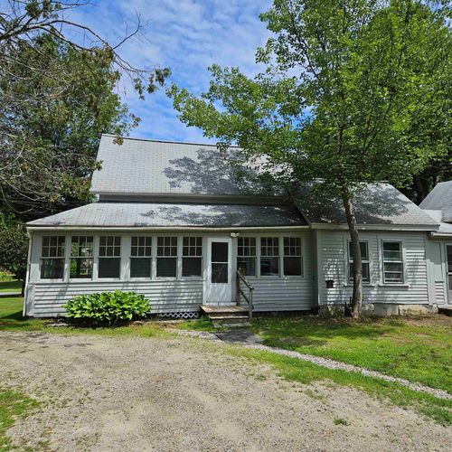 88 W Mill St, Hillsborough, NH, 03244-5451 | Card Image