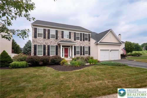 5901 John Fries Dr, Macungie, PA, 18062-8459 | Card Image