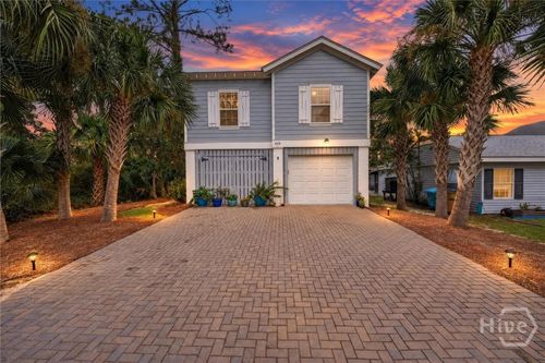 1019 Laurel Ave, Tybee Island, GA, 31328-8812 | Card Image
