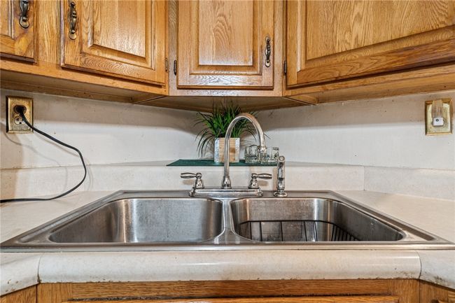 23 Corbett Ave, House other with 3 bedrooms, 2 bathrooms and 2 parking in Hempfield Twp - WML PA | Image 12