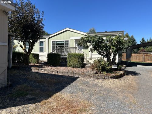 47-50551 Bark Way, Scappoose, OR, 97056-4302 | Card Image