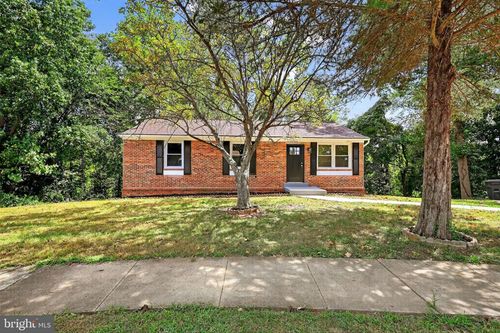 7410 Roanne Dr, OXON HILL, MD, 20745-1741 | Card Image