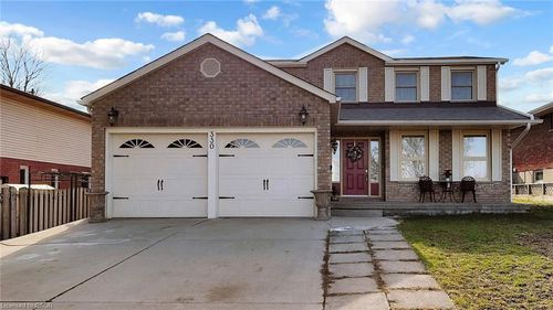 330 Guelph Ave, Cambridge, ON, N3C2V3 | Card Image