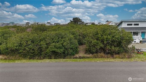 1161 Greenview Ave Sw, Ocean Shores, WA, 98569-9429 | Card Image