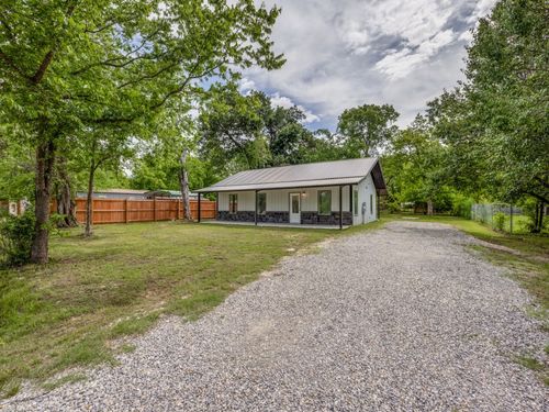 224 High St, Roxton, TX, 75477-2100 | Card Image