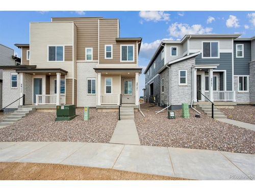 24121 E 30th Pl, Aurora, CO, 80019-3889 | Card Image