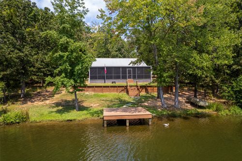 132 King George Rd, Scroggins, TX, 75480-3902 | Card Image