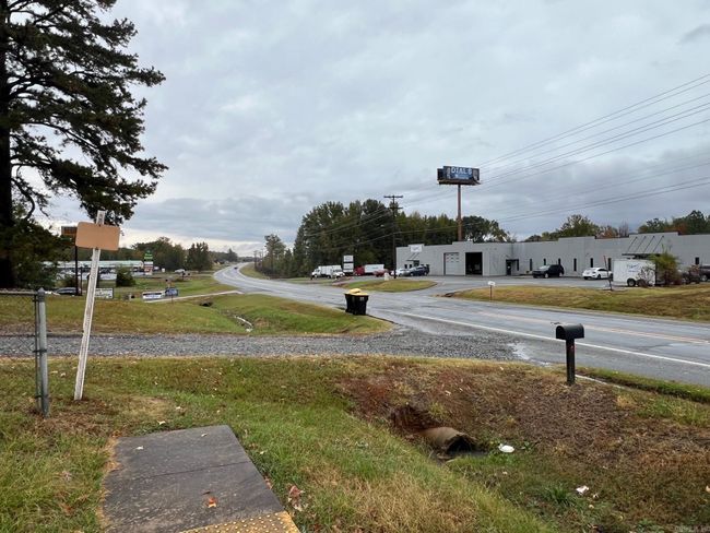 596 Highway 365, Home with 0 bedrooms, 0 bathrooms and 8 parking in Mayflower AR | Image 6