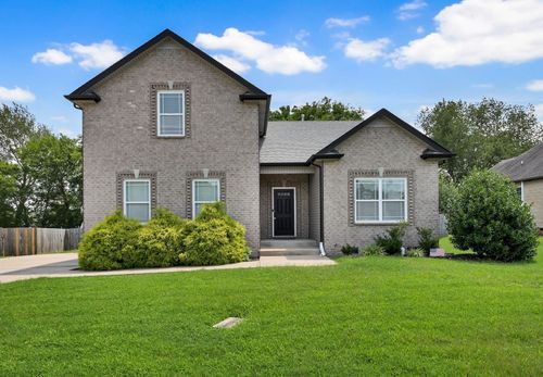 987 Promenade Dr, Adams, TN, 37010-1400 | Card Image