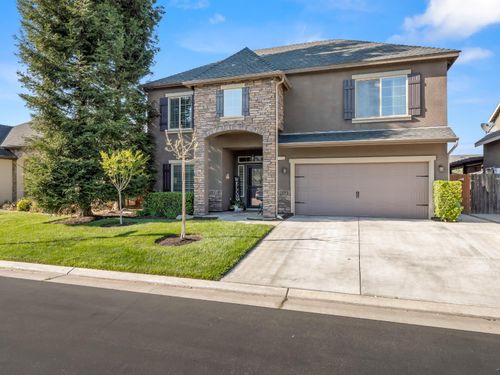 6878 W Alana Dr, Fresno, CA, 93722-3589 | Card Image