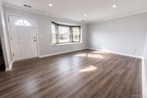 19585 Mariner Ct, Northville Township, MI, 48167-2507 | Card Image