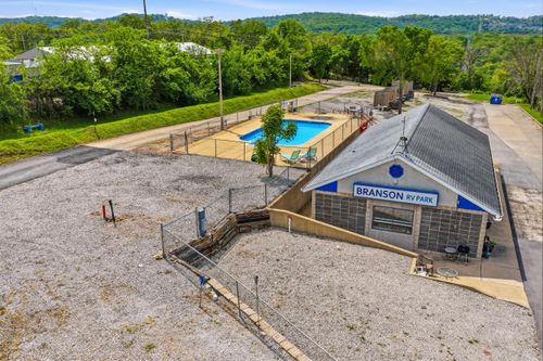 3330 West Harvey Lane, Branson, MO, 65616 | Card Image