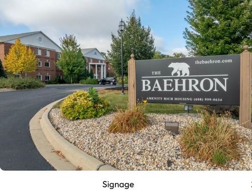 605 Chase Boulevard, Sun Prairie, WI, 53590 | Card Image