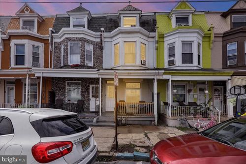 536 Pike St, READING, PA, 19601-1246 | Card Image