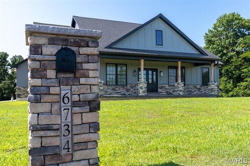 6734 Breckenridge Farms Rd, De Soto, MO, 63020-5777 | Card Image