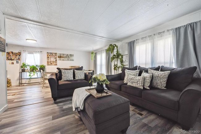 12205 Perry St, Home with 3 bedrooms, 2 bathrooms and 2 parking in Broomfield CO | Image 6