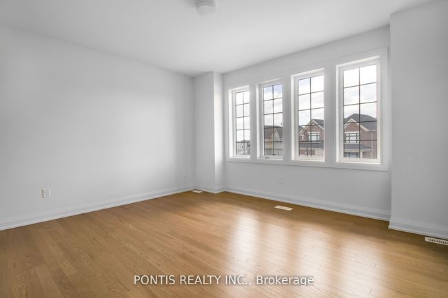 89 Marigold Blvd, House other with 5 bedrooms, 5 bathrooms and 4 parking in Tottenham ON | Image 4
