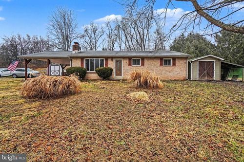 1140 Stony Creek Rd, DAUPHIN, PA, 17018-9659 | Card Image