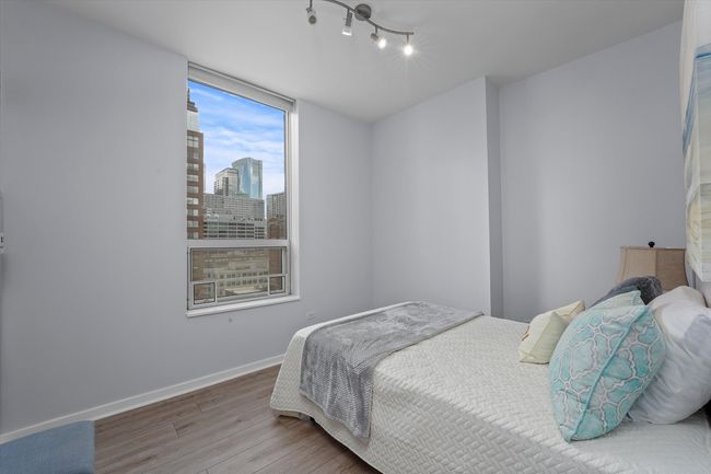 APT-1301 - 330 W Grand Ave, Home with 2 bedrooms, 2 bathrooms and null parking in CHICAGO IL | Image 16