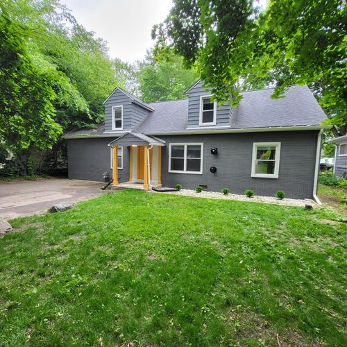 1236 Kensington Dr, Ann Arbor, MI, 48104-6232 | Card Image
