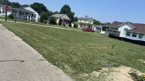 1000 Garfield Ave, Lancaster, OH, 43130-2167 | Card Image