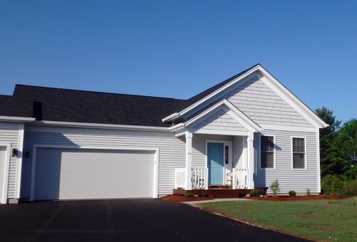 14r-kousa-14R Dogwood Circle, Milton, VT, 05468 | Card Image