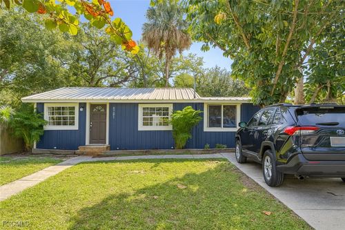 6901 Michigan Ave, Gibsonton, FL, 33534-4127 | Card Image
