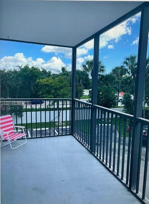 102-3375 N Country Club Dr, Aventura, FL, 33180-1651 | Card Image