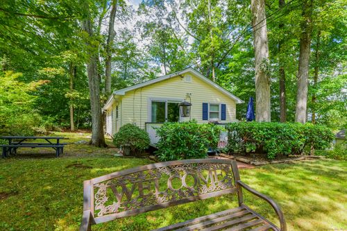 14 Woodside Rd, Amston, CT, 06231-1753 | Card Image